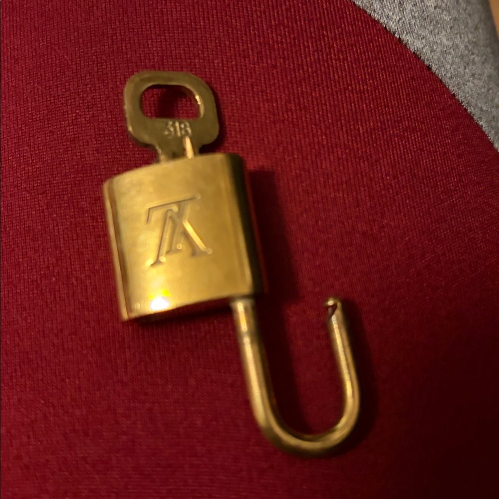 Louis Vuitton 314# Lock & Key - Picture 4 of 6